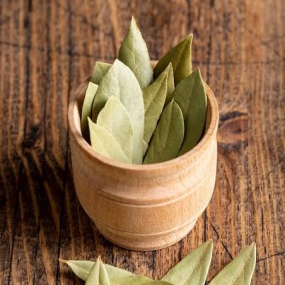 Bay Leaves Bay Leaves